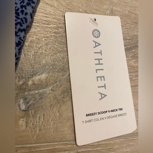 Athleta • Breezy Tee • NWT - Picture 2 of 3